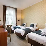 Globus Self-check In Hotel apartamentowy