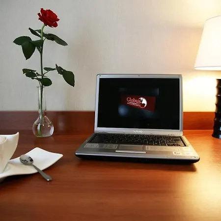 Globus Self-check In Cracóvia