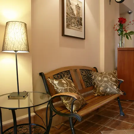 Apart-hotel Globus Self-check In Cracóvia