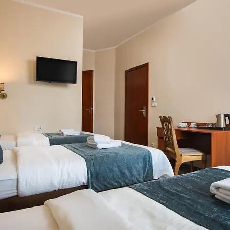 Apart-hotel Globus Self-check In