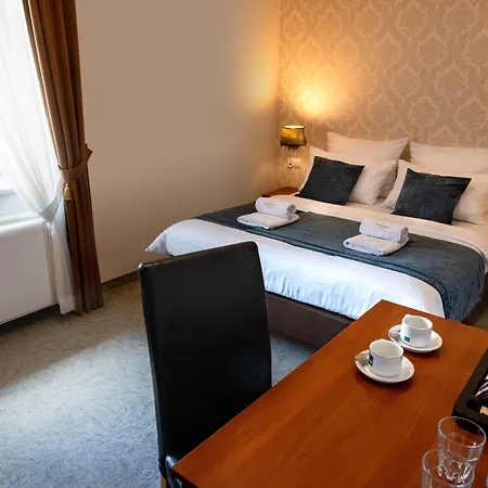 Globus Self-check In Apart-hotel 3*