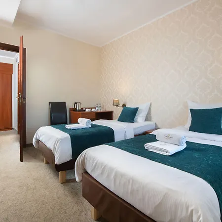 Globus Self-check In Apart-hotel 3*