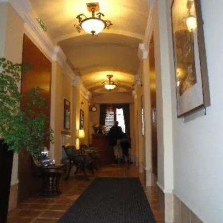 Apart-hotel Globus Self-check In 3*