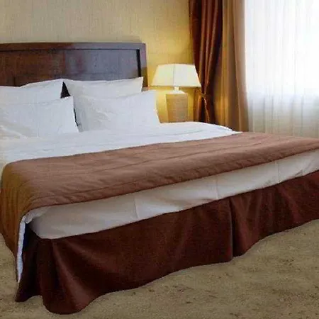 Apart-hotel Globus Self-check In