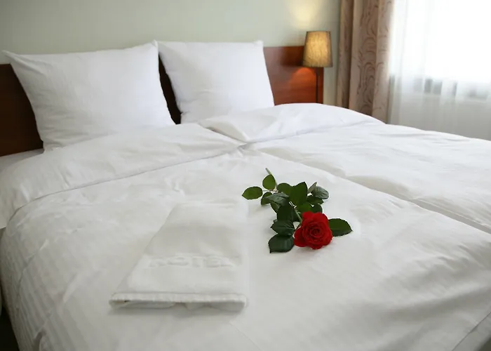 Globus Self-check In 3* Kraków