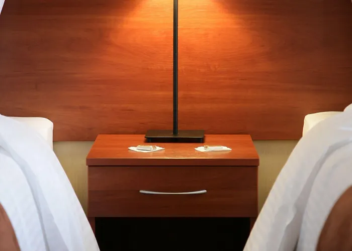 Globus Self-check In Hotel apartamentowy 3*