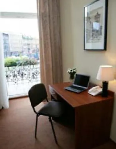 Hotel apartamentowy Globus Self-check In 3*