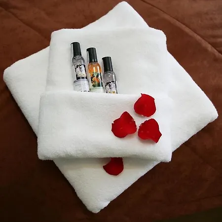 Globus Self-check In Cracovia